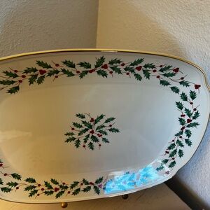 Fitz and Floyd Holiday oblong platter Holly Berries Gold 15” long
